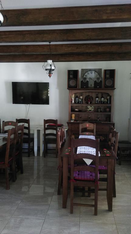 Pensiunea Marceluca Hodosa Buitenkant foto